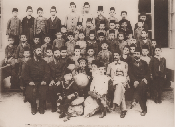 בית הספר לבנים בראשון לציון, תרנ"ח (1898). באדיבות ארכיון מוזיאון ראשון לציון